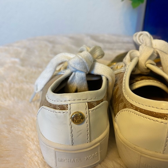 Michael Kors Lil Rita Toddler Tennis Shoes size 6 - Picture 6 of 8